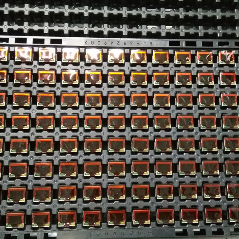 Máquina de soldadura y ensamblaje de clasificación de detección de conector RJ45